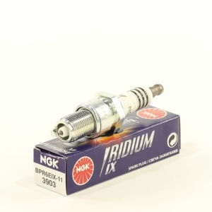 Свеча зажигания ВАЗ-2111 NGK iridium