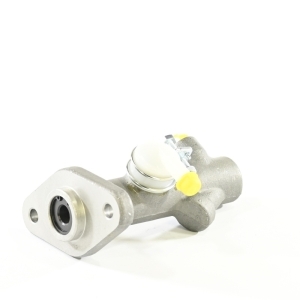 Цилиндр сцепления главный ISUZU NPR75,NQR90,NLR,NMR85